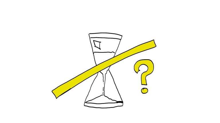 Illustration einer Sanduhr, die schräg mit einem gelben Balken durchgestrichen ist. Daneben ein gelbes Fragezeichen. Symbolisiert die kritische Frage, ob sich Lehr- und Lernvideos sinnvoll nach ihrer Laufzeit kategorisieren lassen.